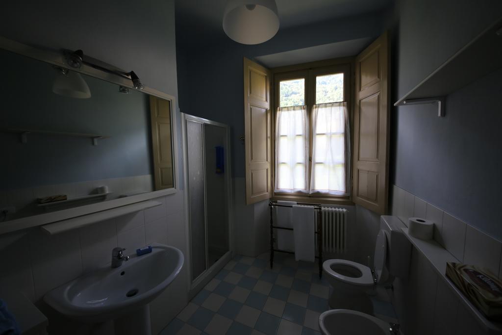 Apartmán Il Granaio Di Palazzo Guicciardi San Bernardo  Pokoj fotografie