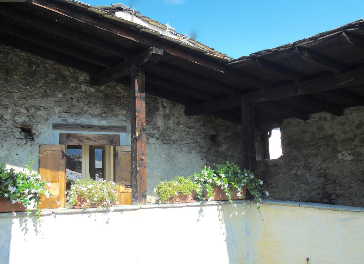 Apartmán Il Granaio Di Palazzo Guicciardi San Bernardo  Exteriér fotografie